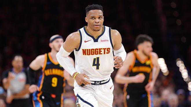 兰当前的球 兰当前的球