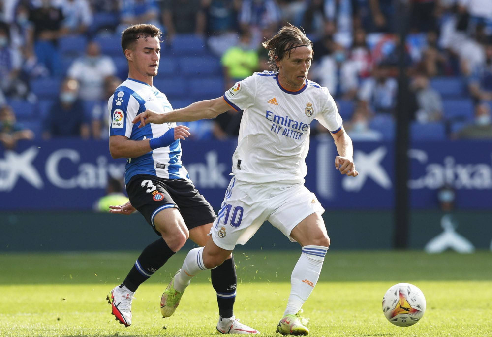 范迪克回应被戈登铲倒：若这都不算红牌 那我就不懂足球了